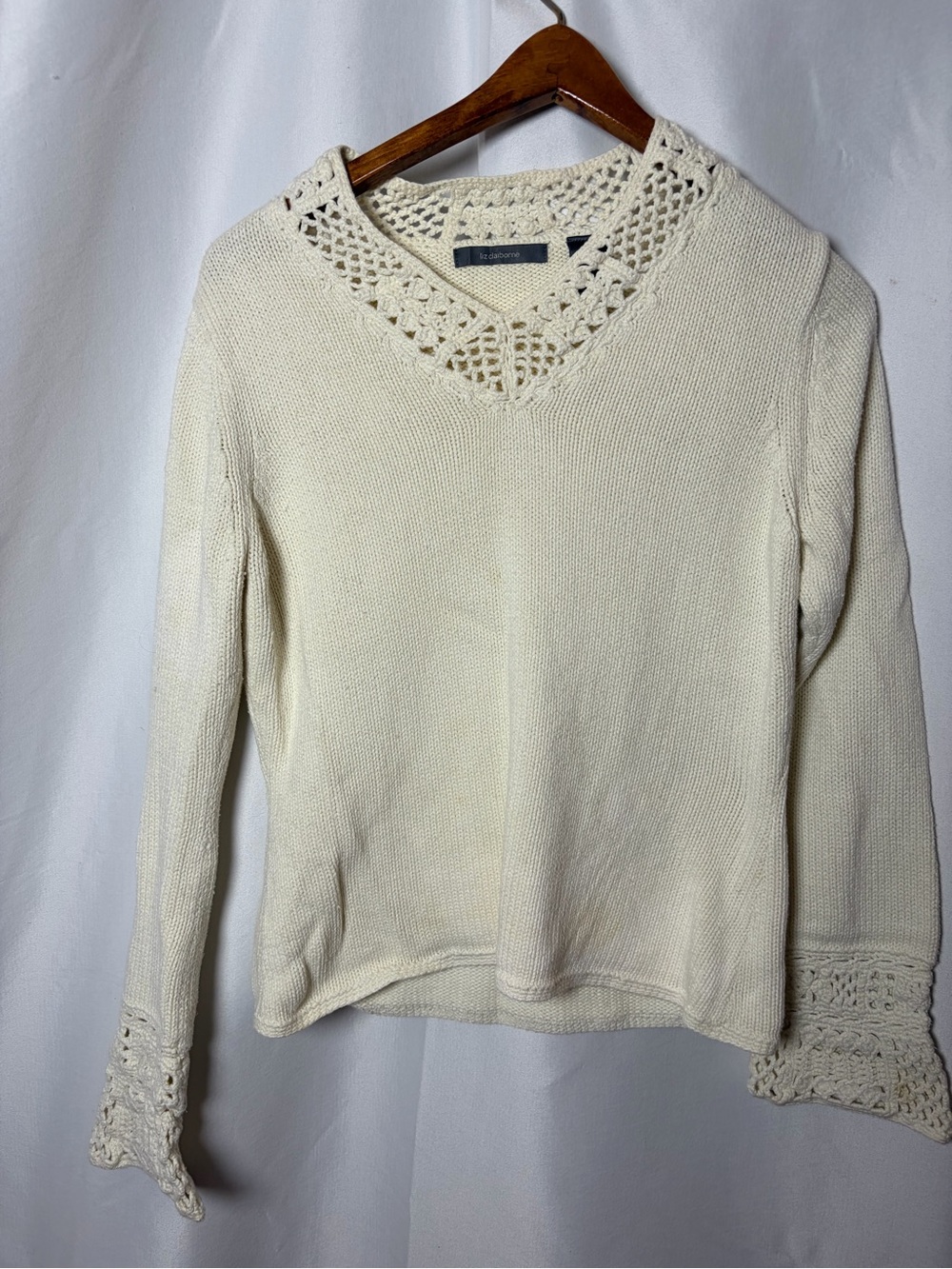 Liz Claiborne Cream V-Neck Sweater with Crochet Trim